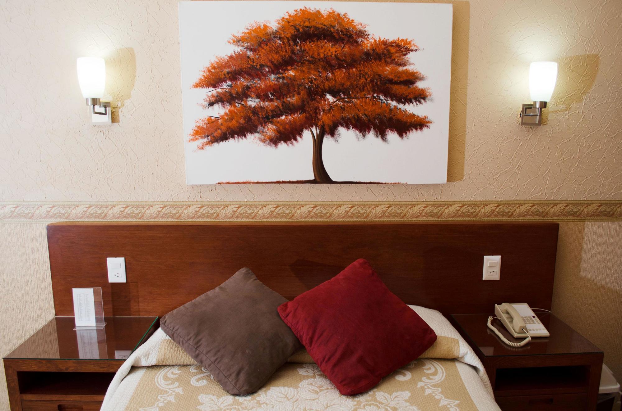 גואדלחארה Hotel Posada Regis מראה חיצוני תמונה