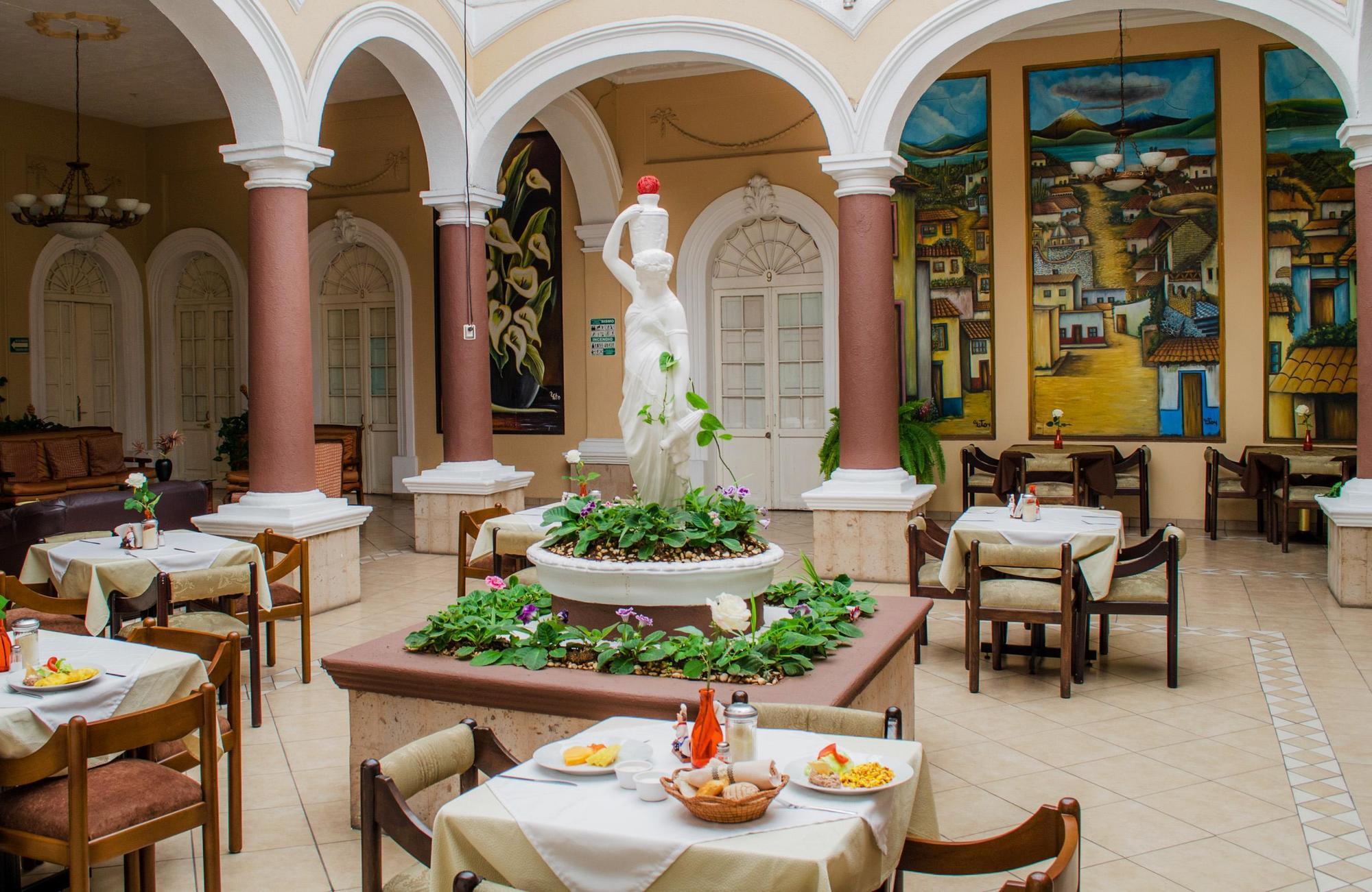 גואדלחארה Hotel Posada Regis מראה חיצוני תמונה