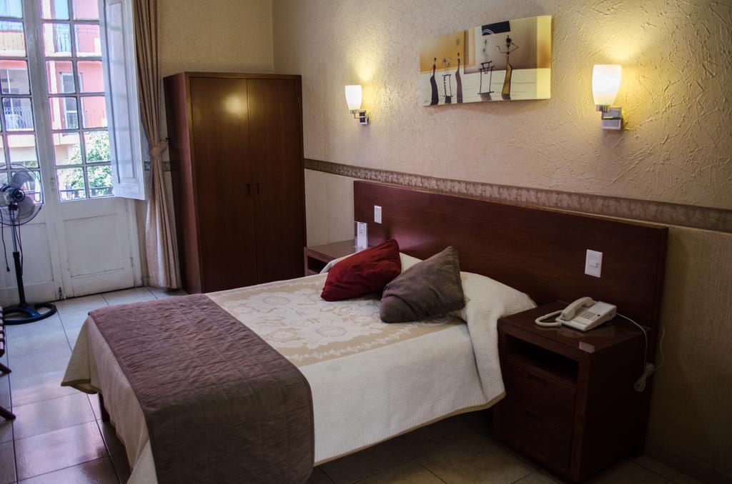 גואדלחארה Hotel Posada Regis מראה חיצוני תמונה
